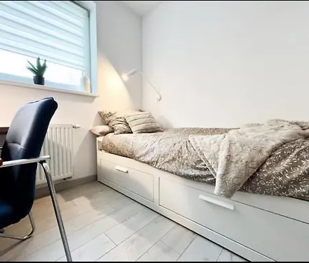 Appartement Modern Near The Park, Zoo, 2bd Kitchen Balcony Parking