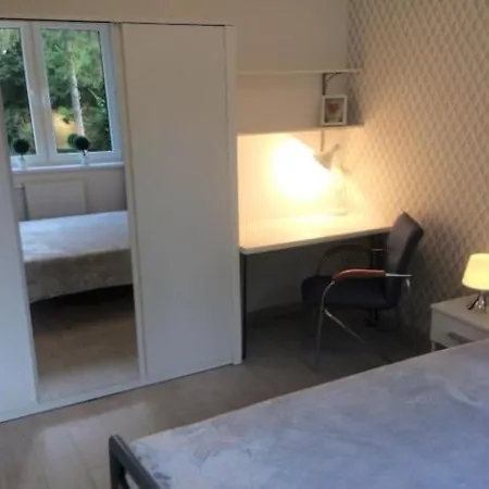 Modern Near The Park, Zoo, 2bd Kitchen Balcony Parking * Breslavia