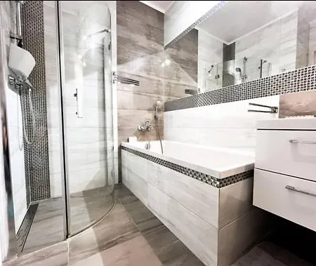 Modern Near The Park, Zoo, 2bd Kitchen Balcony Parking Appartement Wrocław